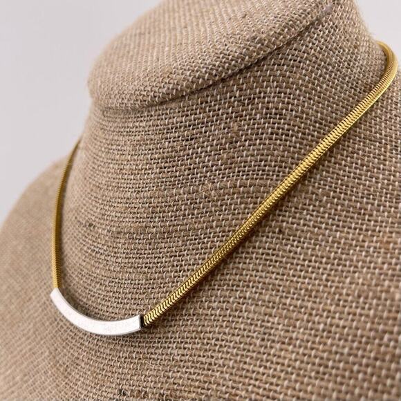 Vintage Trifari Modernist Minimalist Bar and Chain Necklace Gold Tone - Picture 3 of 4